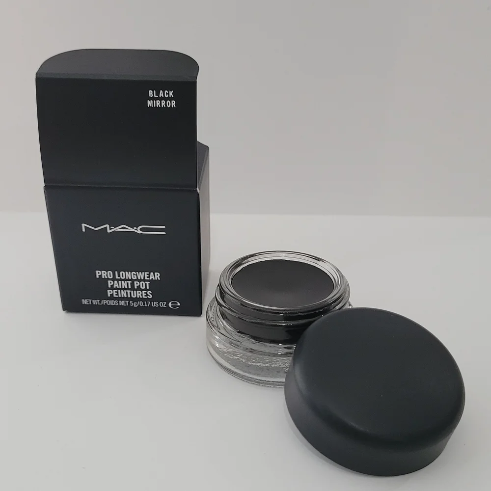 MAC Paint Pot *BLACK MIRROR* / .17 oz / New in box